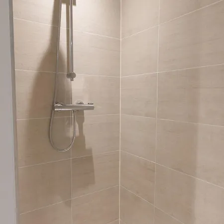 Studio Cosy Renove Avec Terrasse Privative, Pour 2 Personnes, Proche De La Sevre - Fr-1-426-483